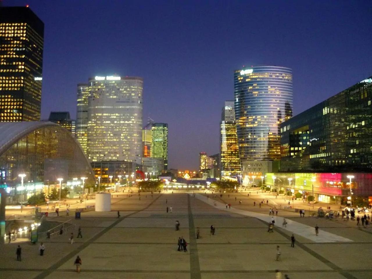 叙雷讷A 10 Min De La Defense Et A 20 Min De Paris公寓 外观 照片